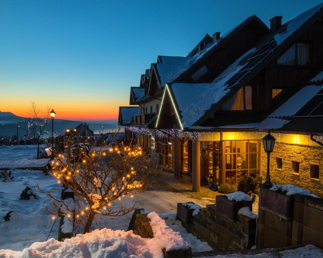 Eco Active Resort Pieniny ชอร์ชติน ภายนอก รูปภาพ